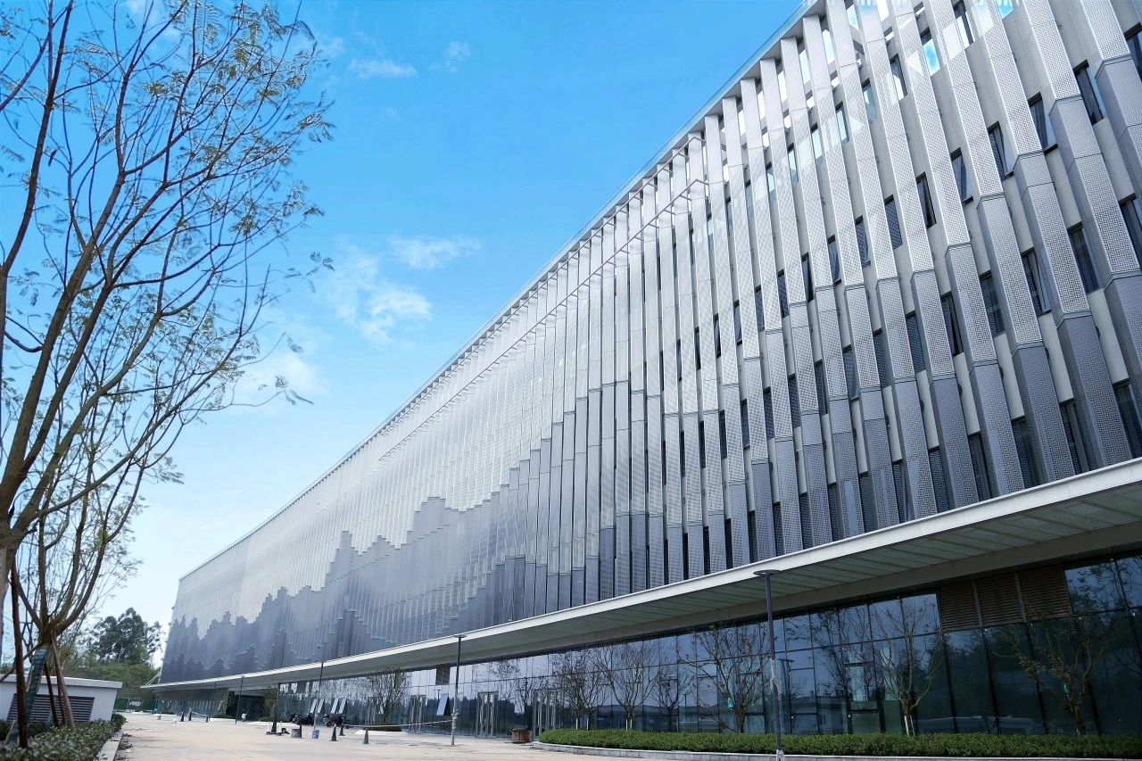 【這里是華安】品質(zhì)“守護”！四川省公共衛(wèi)生綜合臨床中心項目建設(shè)實錄